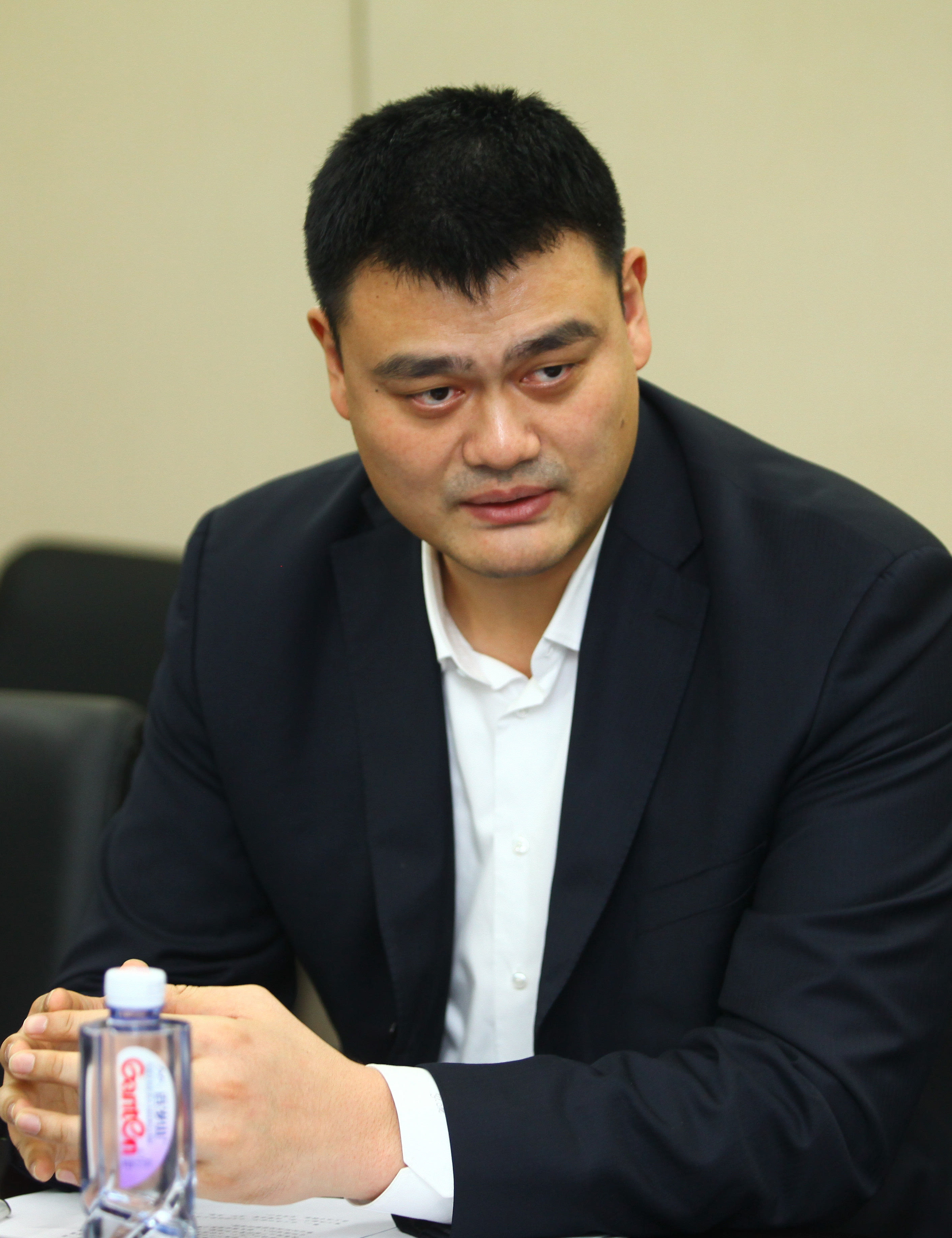 她们在每一