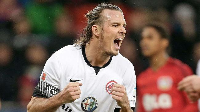 尤其是在防 尤其是在防